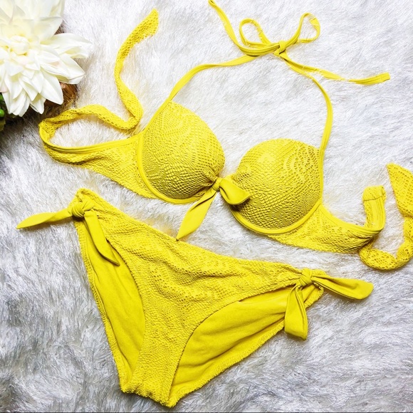 crochet lined bikini